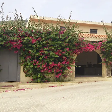 Borgo Antico Xix Sec. Bed & Breakfast Gesturi